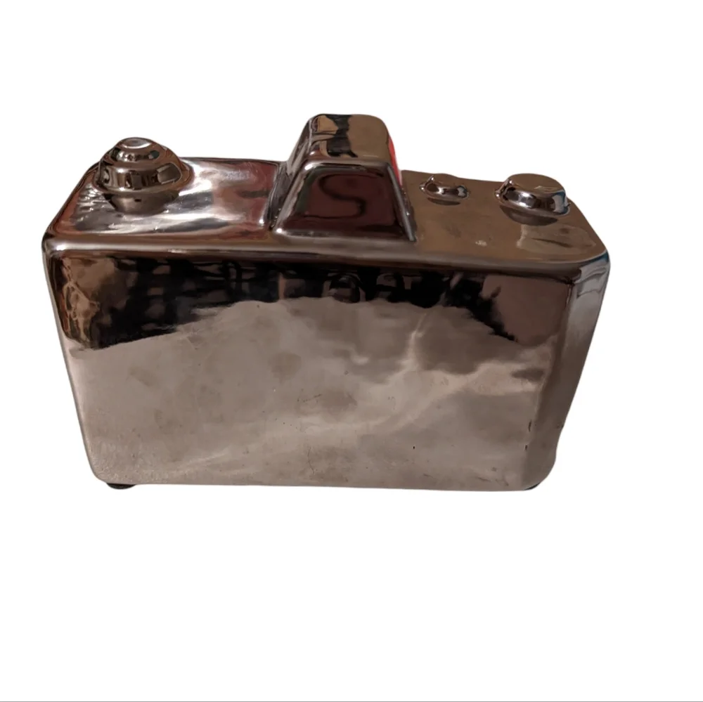 Metallic‎ Silver Ceramic Decorative Retro 35mm Camera 6.5x5.5x3.75